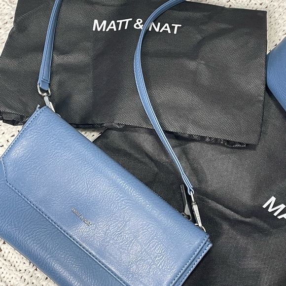 Matt & Nat tote and crossbody - Picture 10 of 12